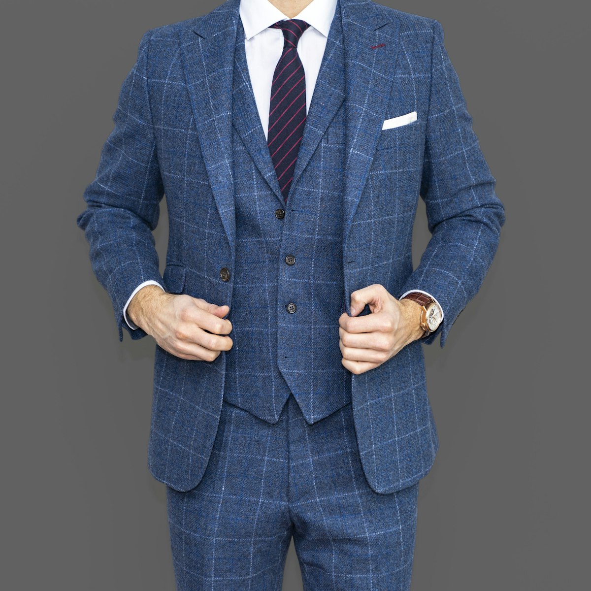 Knitwear and Layering for Indoor Venues